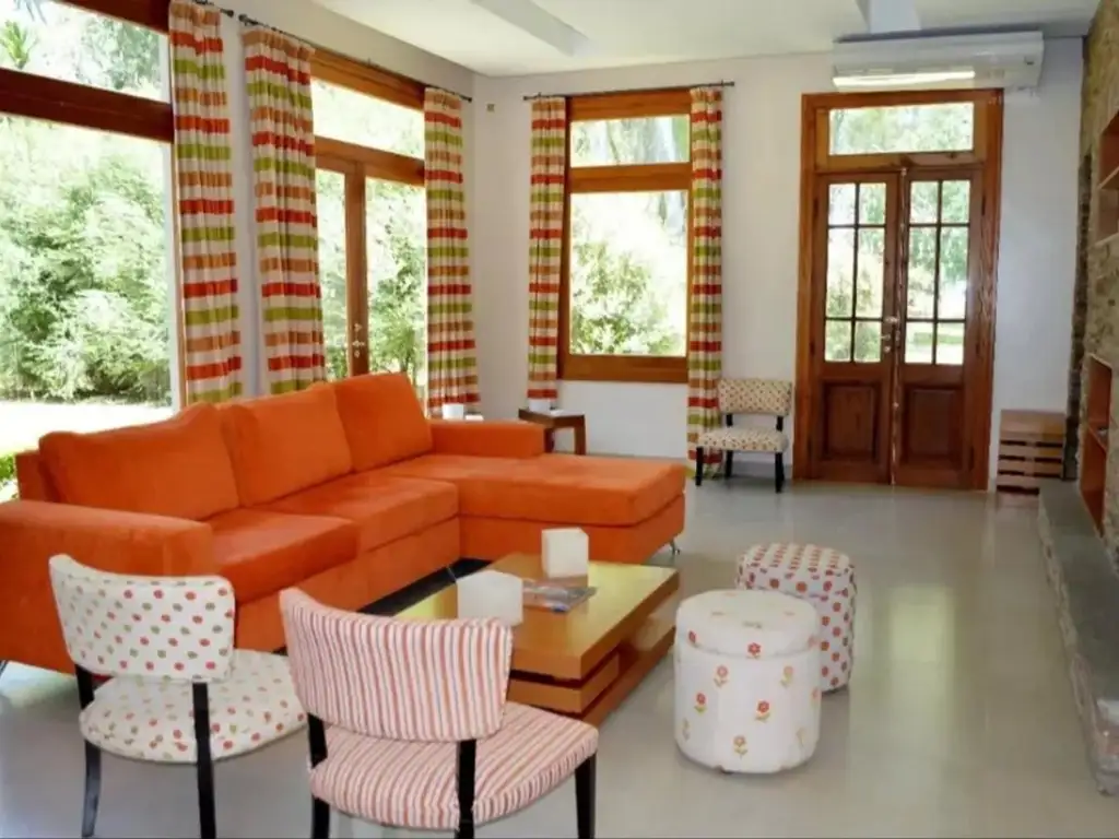 Terreno en Venta en Area 60