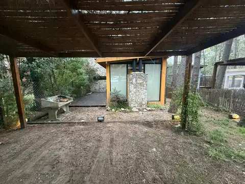 Casa 6 ambientes con 4 baños
