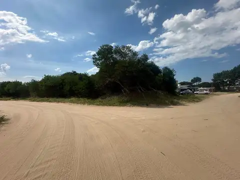 LOTE VENTA COSTA ESMERALDA SENDEROS IV 900 MTS2