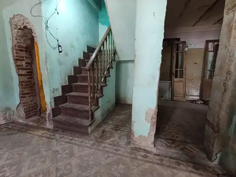 CASA EN VENTA A RECICLAR EN SALADILLO