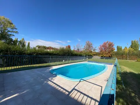 VENTA CASA SALON LUJAN DE CUYO MENDOZA VISTALBA