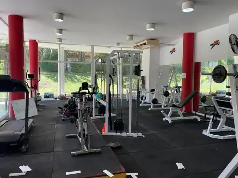 Depto Tipo Casa en Alquiler con 1 cocheras