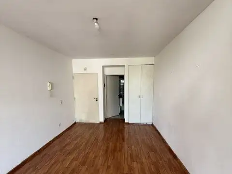 Avenida Directorio 3800, Piso 7