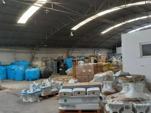 Galpon en Venta 55,10  mts Fondo
