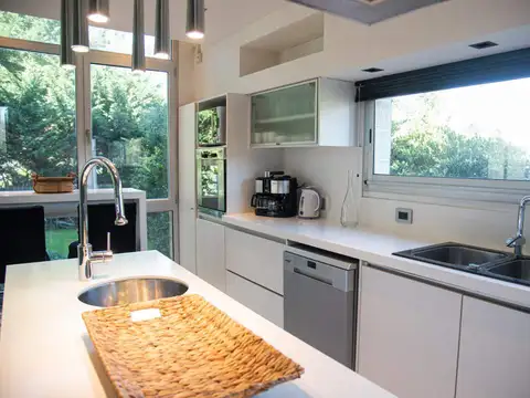 En Cariló | Casa Wanka - Diseño vanguardista -