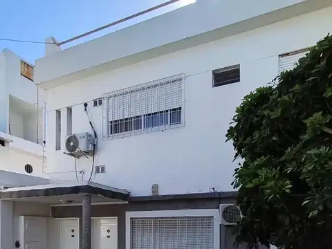 Depto Tipo Casa en Venta de 6 dormitorios