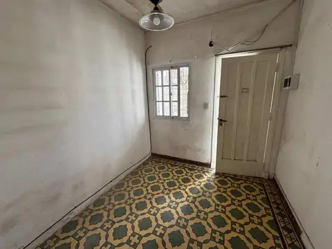 Depto Tipo Casa en Venta 76 años