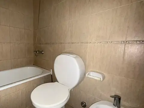 Departamento en Alquiler en Luis Agote, $ 500.000