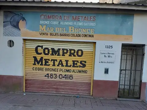 Local apto uso gastronómico más departamento 2 ambientes