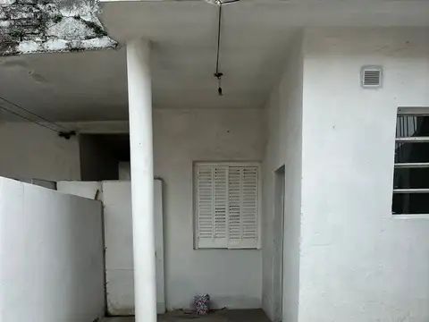 Depto Tipo Casa en Venta con 1 cocheras
