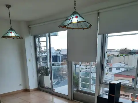 Departamento en Alquiler en Lomas de Zamora, $ 600.000