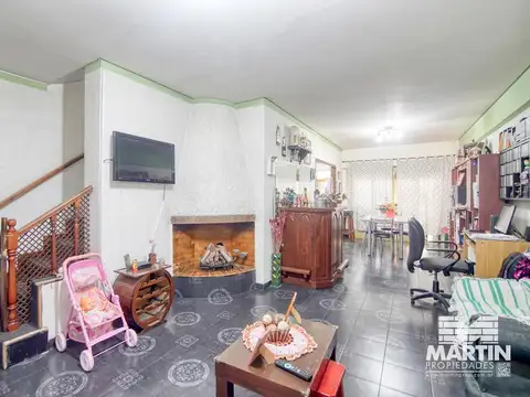 Casa 4 ambientes con 3 baños