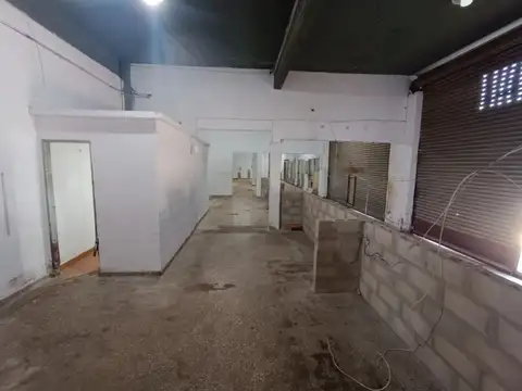 Local en Venta Via Pública