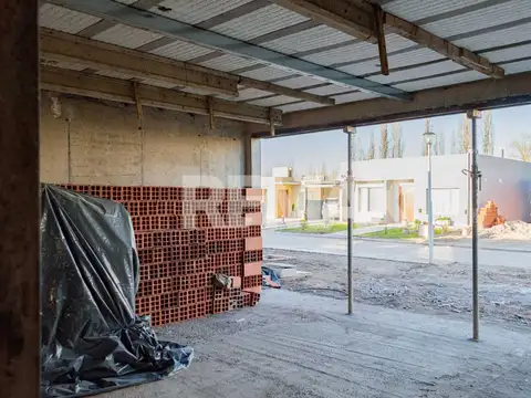 Casa en Venta en Plottier, USD 350.000