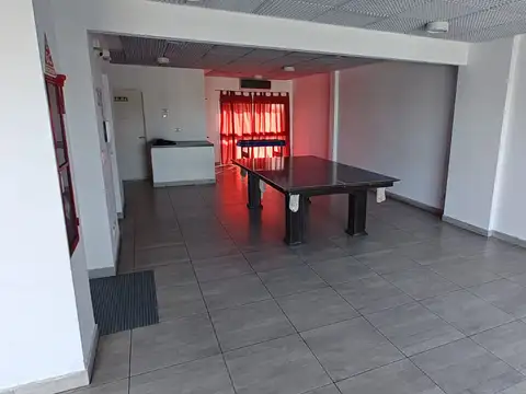 AV. TRIUNVIRATO 3700, Piso 1