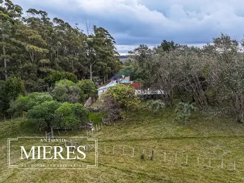 Chacra de 5 ha en venta con casco del siglo XVIII reformado, Maldonado Uruguay.