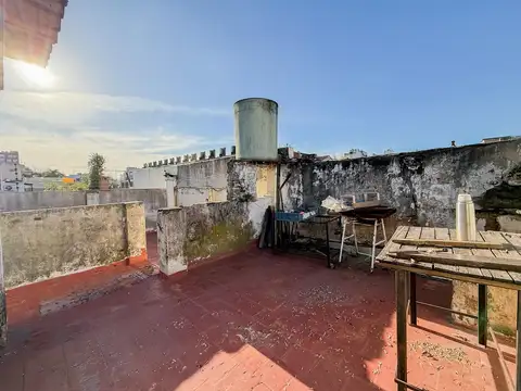 Venta PH 3 ambientes con terraza a reciclar en Villa Luro