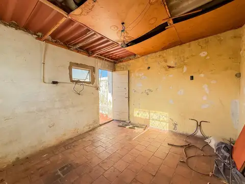 Depto Tipo Casa en Venta en Monte Castro, USD 79.500