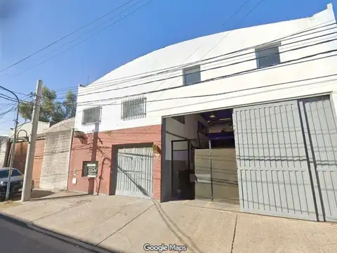 Excelente Galpón Industrial de 900 m² con Montacargas y Oficinas – Munro