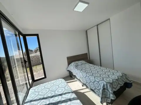 VENTA DPTO 2 DORM 2 BAÑOS CON PILETA TIERRA ALTA