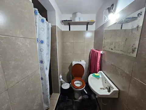 Local en Alquiler en Berazategui Oeste, $ 300.000