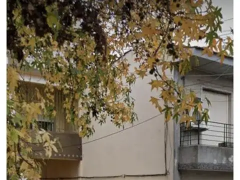 Ph 3 ambientes | Morón | Entrada de auto