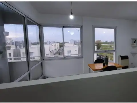 DEPARTAMENTO DE 2 AMB. C/COCHERA-BALCÓN-LAV. SUM (ARENA 3000