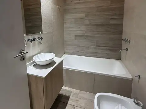 Departamento dos ambientes - Piso 16 - Venta