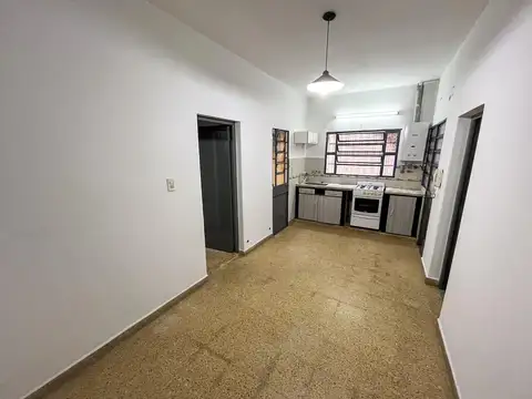 Departamento en Alquiler en General Jose De San Martin, $ 590.000
