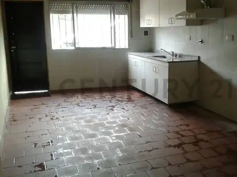 DEPARTAMENTO PH EN VENTA RAFAEL CALZADA