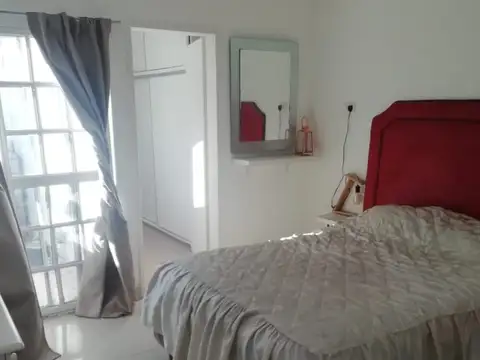 Carlos Pellegrini 700