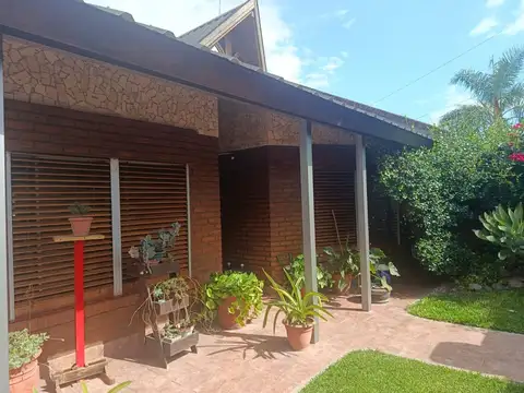 CASA 4 AMBIENTES EN VENTA EL JAGUEL MONTE GRANDE 