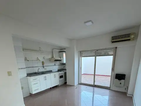 Avenida Triunvirato 5400, Piso 1