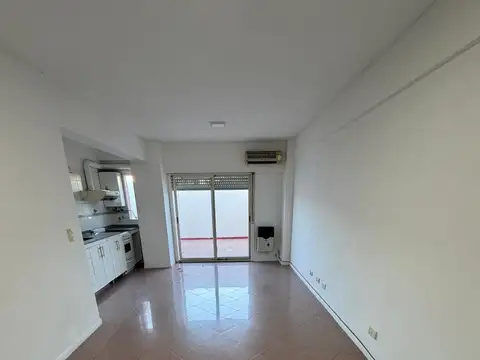 Departamento en Alquiler en Villa Urquiza, $ 600.000