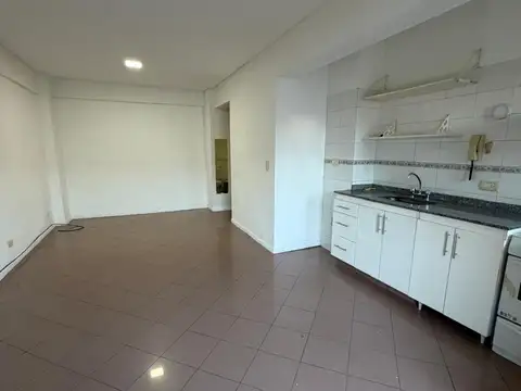 Departamento en Alquiler con 1 cochera
