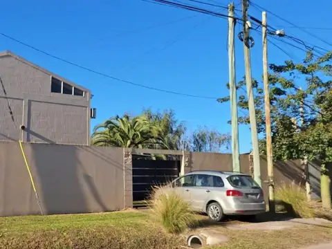 Casa en Venta en Lisandro Olmos Etcheverry, USD 140.000