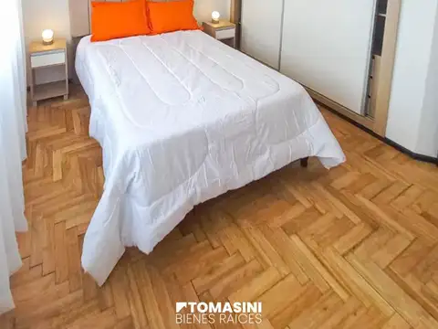 DEPARTAMENTO DE 3 AMBIENTES A LA CALLE CON BALCON SALIENTE