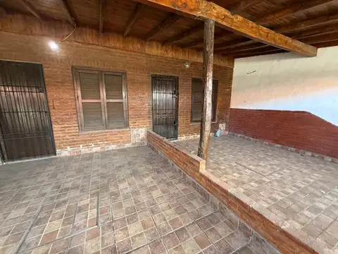 DUPLEX VENTA A METROS DEL MAR CON COCHERA