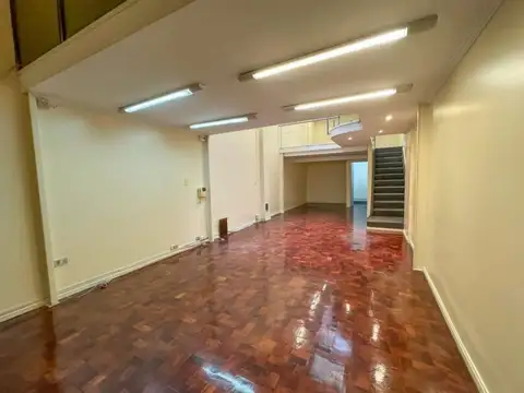 Oficina en Venta en San Nicolás, USD 68.000