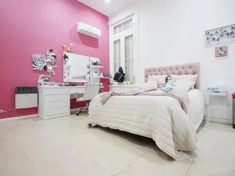 Depto Tipo Casa 12 ambientes con 5 baños