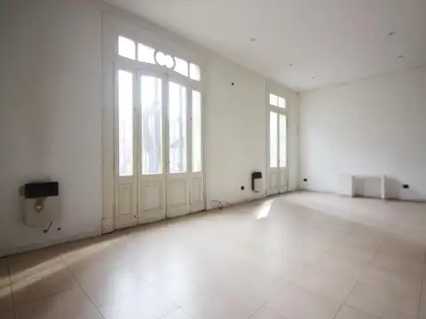 Depto Tipo Casa en Venta de 12 ambientes