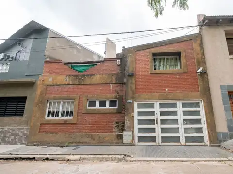 OPORTUNIDAD | CASA A REFACCIONAR