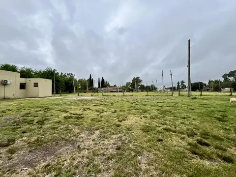 Campo en venta en Olmos, La Plata. Con dos casas y predio con canchas