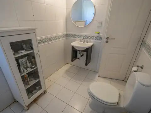Casa en San Isidro 3 ambientes con pileta y jardin de invierno , dos habitaciones en suite