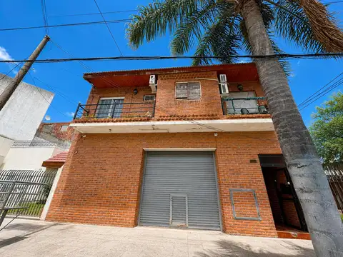 Depto Tipo Casa en Venta de 2 ambientes