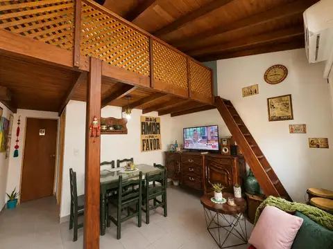 Depto Tipo Casa en Venta al Noreste