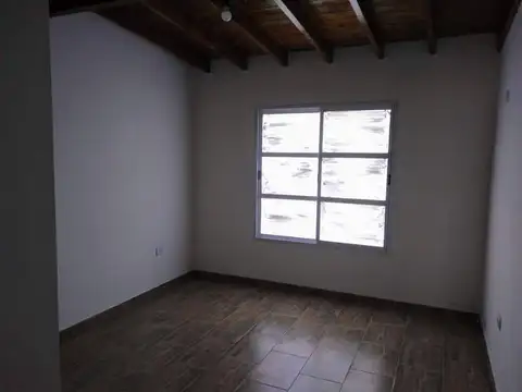 Depto Tipo Casa en Venta con 1