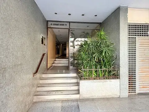 Avenida Almirante Brown 700, Piso 12
