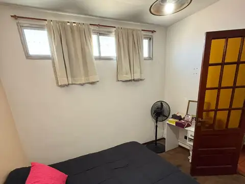 Departamento 3 ambientes al frente zona comercial