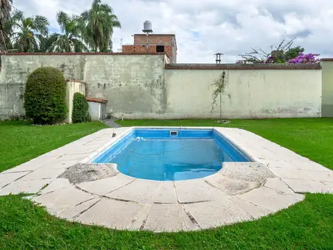 Casa en Venta de 3 Dormitorios en Derecho Viejo al 100, B° Santa Ana, Salta Capital